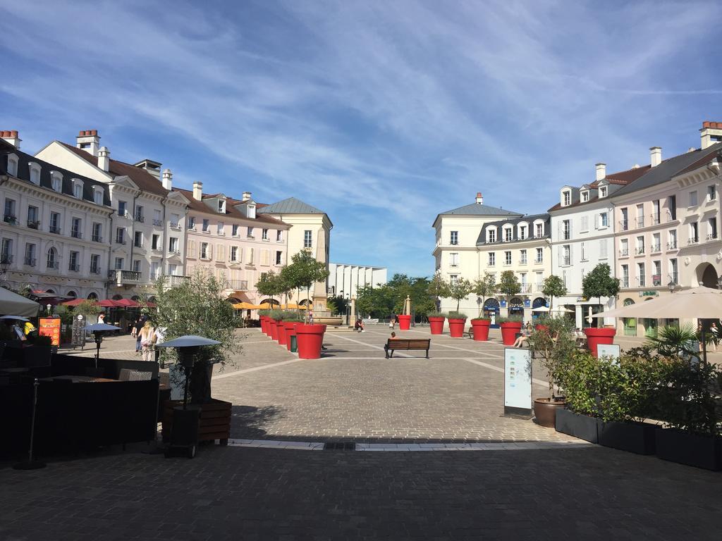 Appartement Near Disneyland Serris Bagian luar foto